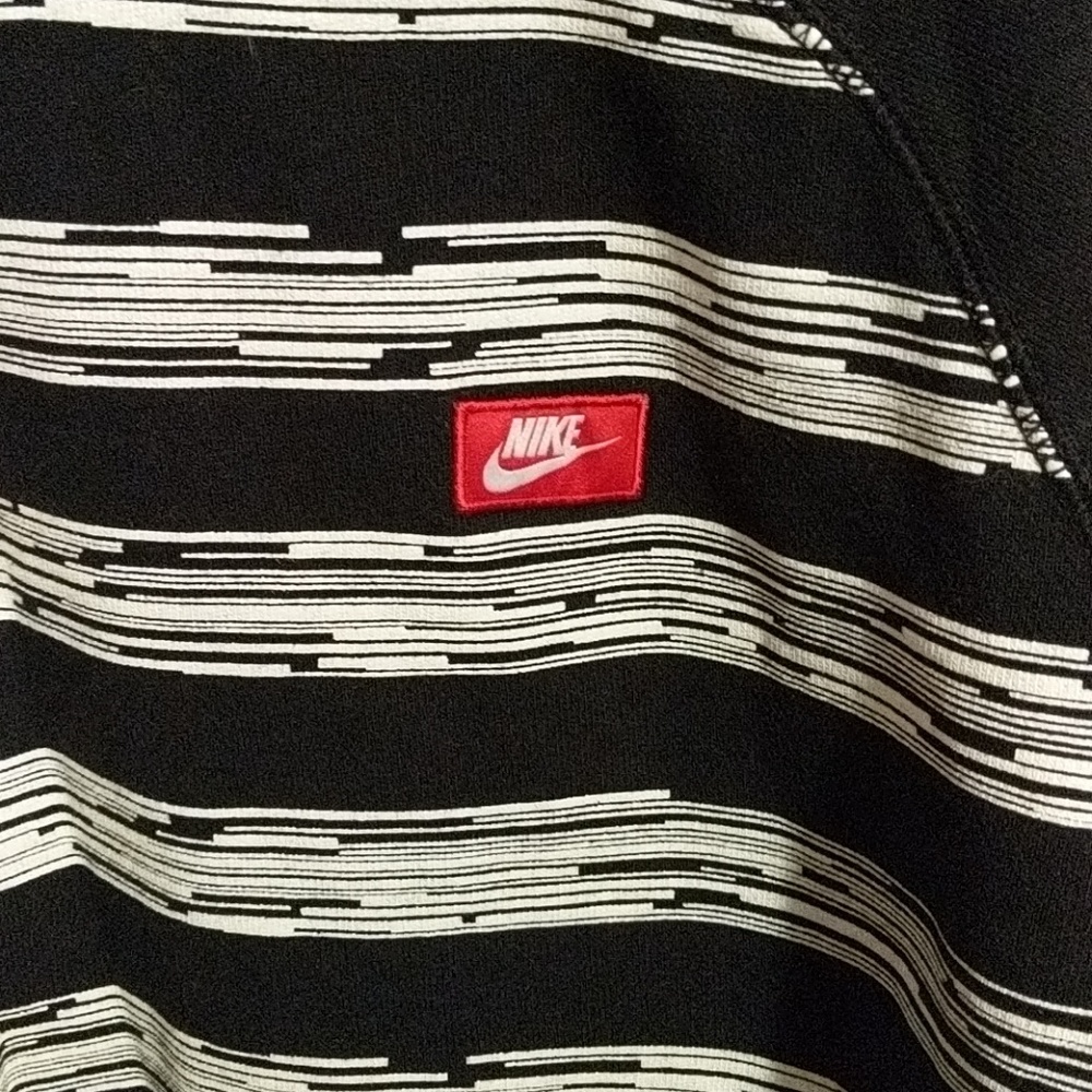 Nike sweatshirt
